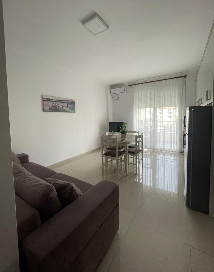 Kraal Apartments Vlorë Exterior foto